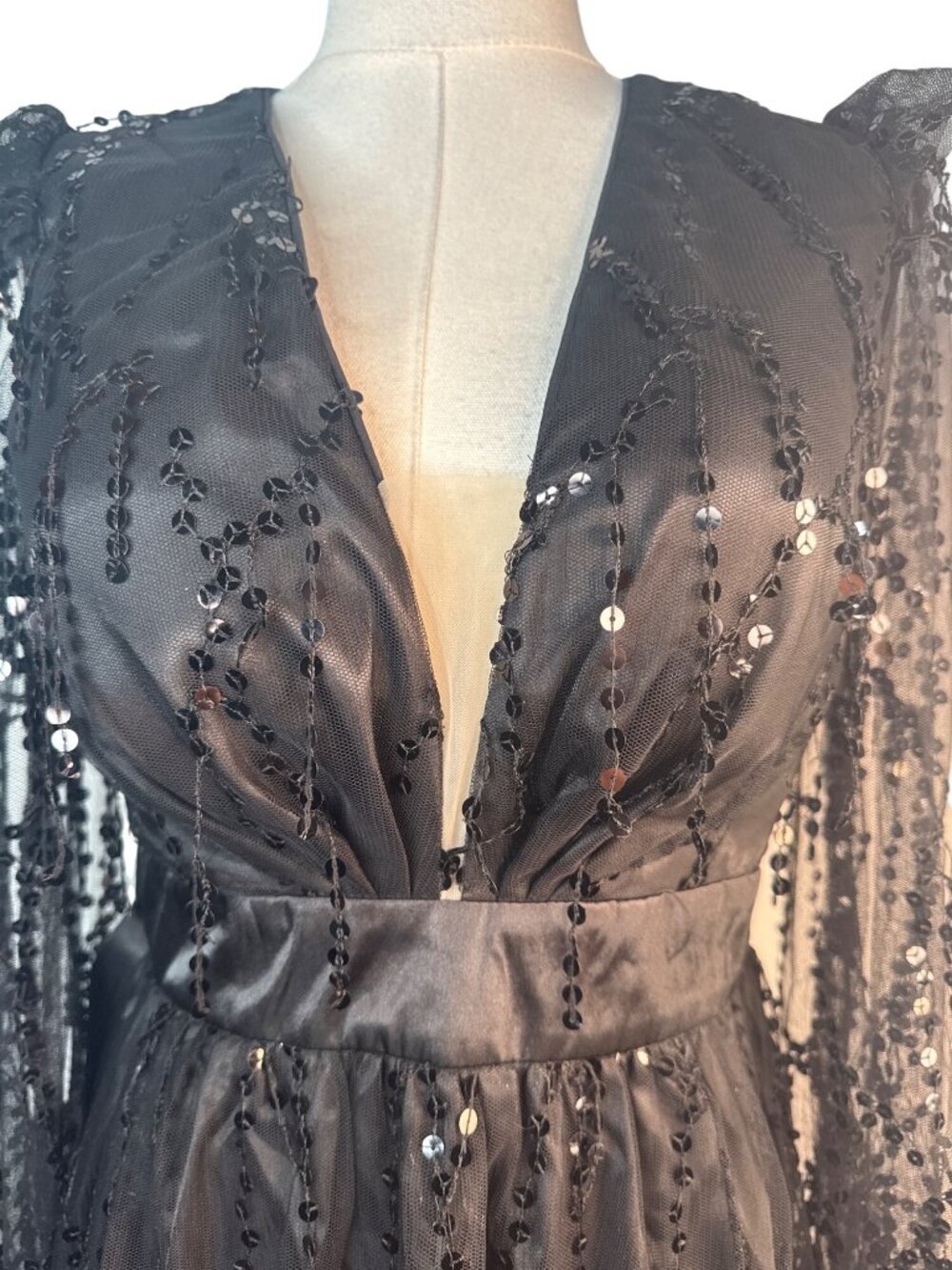 New MISS ORD Deep V Chiffon Medium Sequin Maxi Prom Gown - Picture 8 of 16